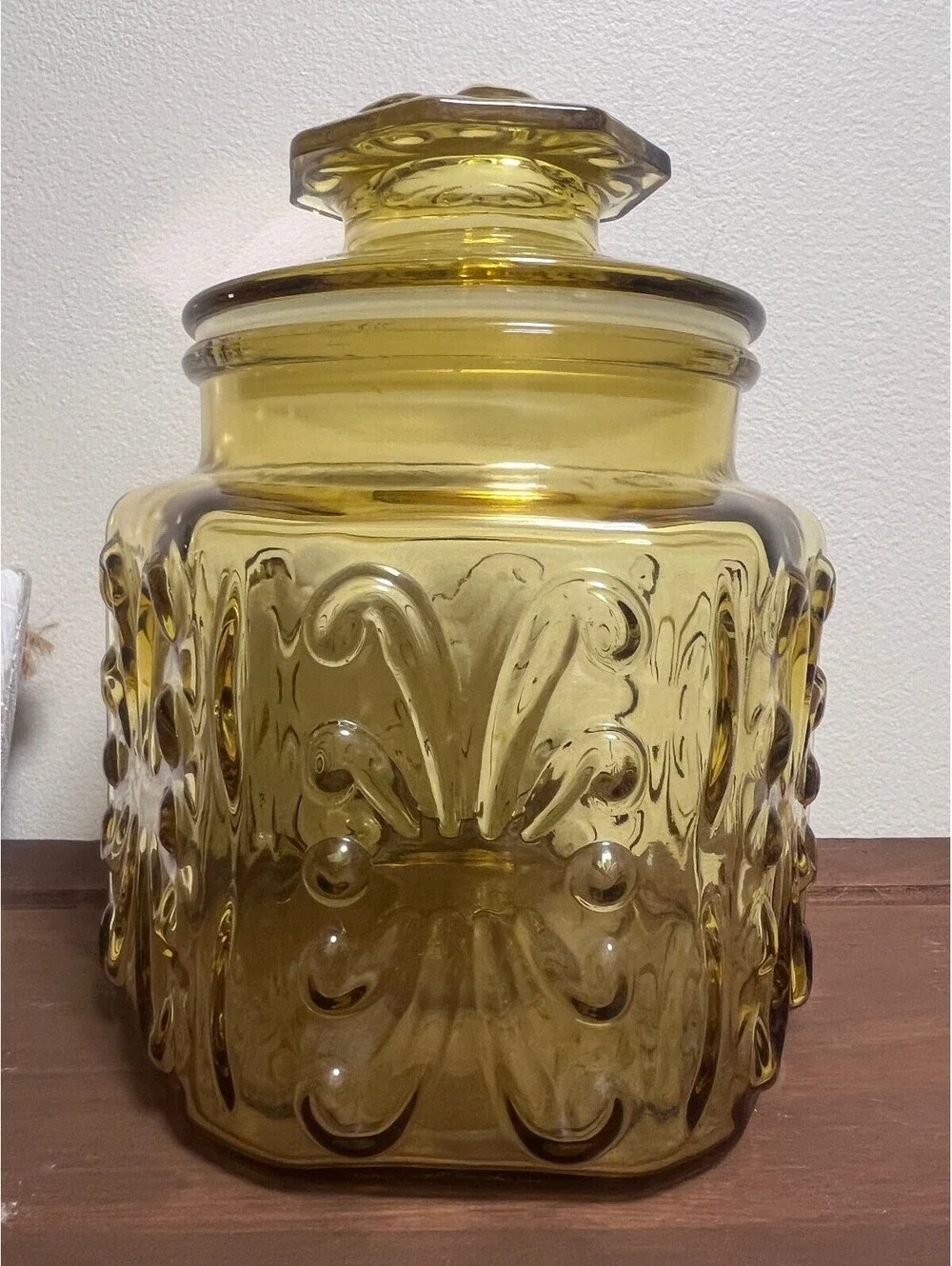 Vintage Amber Glass Cookie Jar with Decorative Pattern and Lid
